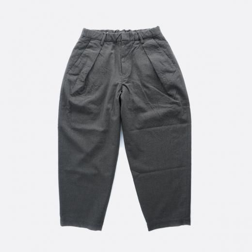 WASHABLE WOOL GABA W-TUCK PANTS  