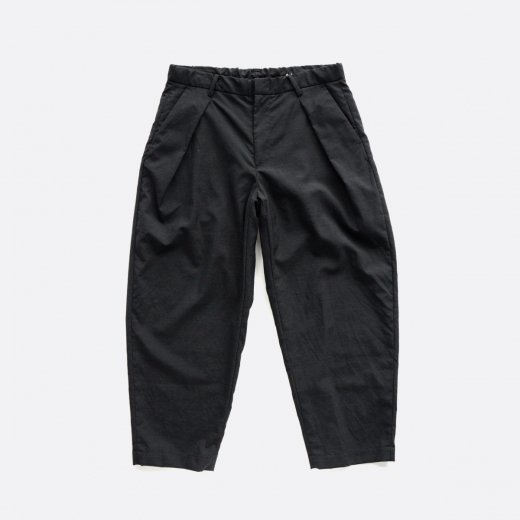 <img class='new_mark_img1' src='https://img.shop-pro.jp/img/new/icons39.gif' style='border:none;display:inline;margin:0px;padding:0px;width:auto;' />WASHABLE WOOL TRO W-TUCK PANTS