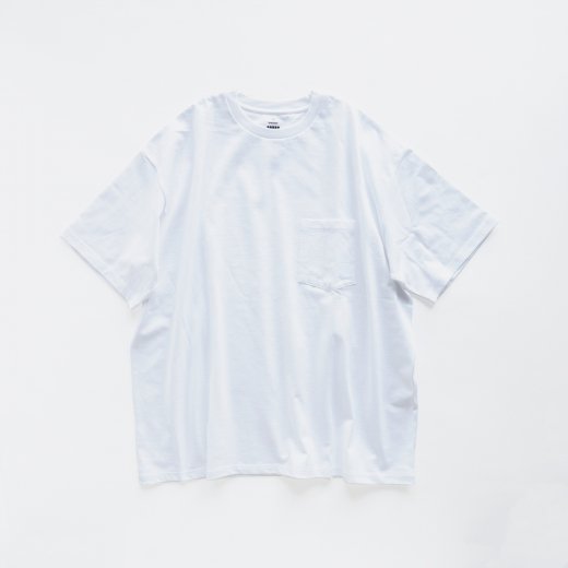 <img class='new_mark_img1' src='https://img.shop-pro.jp/img/new/icons1.gif' style='border:none;display:inline;margin:0px;padding:0px;width:auto;' />S/S OVERSIZED POCKET TEE 