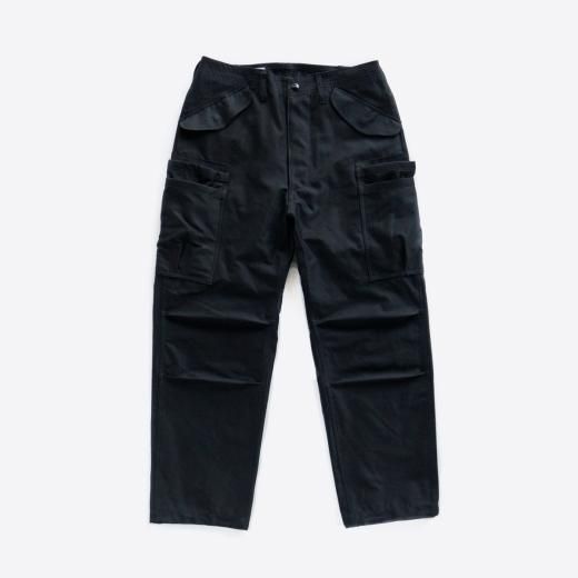 OVERGROWN PANTS BACK SATIN