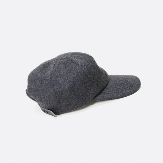 <img class='new_mark_img1' src='https://img.shop-pro.jp/img/new/icons39.gif' style='border:none;display:inline;margin:0px;padding:0px;width:auto;' />CASHMERE CAP