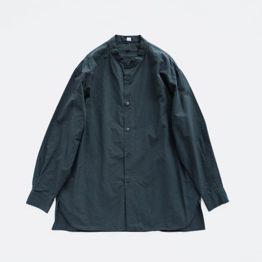 <img class='new_mark_img1' src='https://img.shop-pro.jp/img/new/icons39.gif' style='border:none;display:inline;margin:0px;padding:0px;width:auto;' />BAND COLLAR SHIRT
