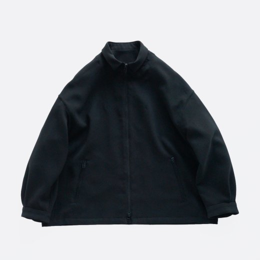 <img class='new_mark_img1' src='https://img.shop-pro.jp/img/new/icons1.gif' style='border:none;display:inline;margin:0px;padding:0px;width:auto;' />PLUMPNESS POLYESTER DOUBLE CLOTH SHIRTS BLOUSON