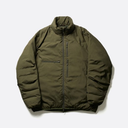 <img class='new_mark_img1' src='https://img.shop-pro.jp/img/new/icons1.gif' style='border:none;display:inline;margin:0px;padding:0px;width:auto;' />TECH MULTI POCKET MIDDLER DOWN JACKET