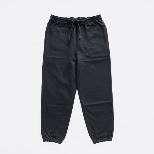 <img class='new_mark_img1' src='https://img.shop-pro.jp/img/new/icons1.gif' style='border:none;display:inline;margin:0px;padding:0px;width:auto;' />GYM PANTS 