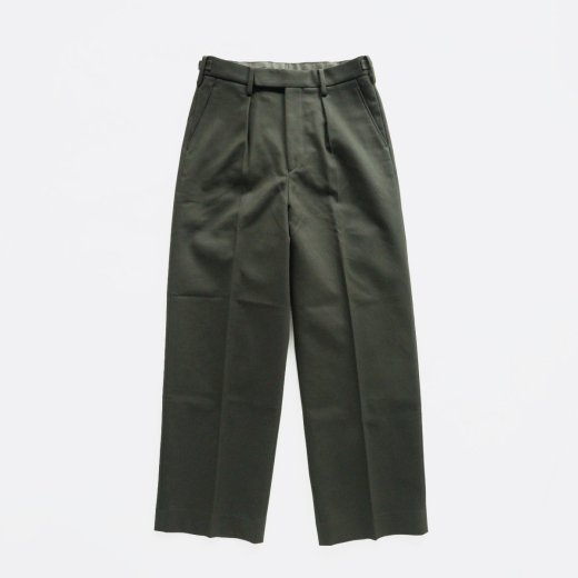 <img class='new_mark_img1' src='https://img.shop-pro.jp/img/new/icons1.gif' style='border:none;display:inline;margin:0px;padding:0px;width:auto;' />BRITISH OFFICER TROUSERS 