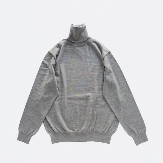 <img class='new_mark_img1' src='https://img.shop-pro.jp/img/new/icons1.gif' style='border:none;display:inline;margin:0px;padding:0px;width:auto;' />TURTLE NECK KNIT PULLOVER