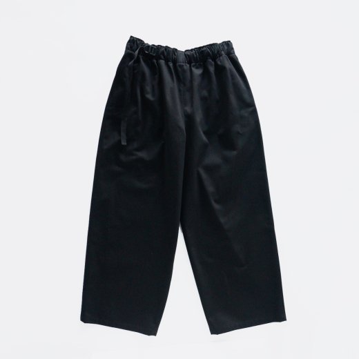 <img class='new_mark_img1' src='https://img.shop-pro.jp/img/new/icons1.gif' style='border:none;display:inline;margin:0px;padding:0px;width:auto;' />BELTED TROUSERS TYPE 4 
