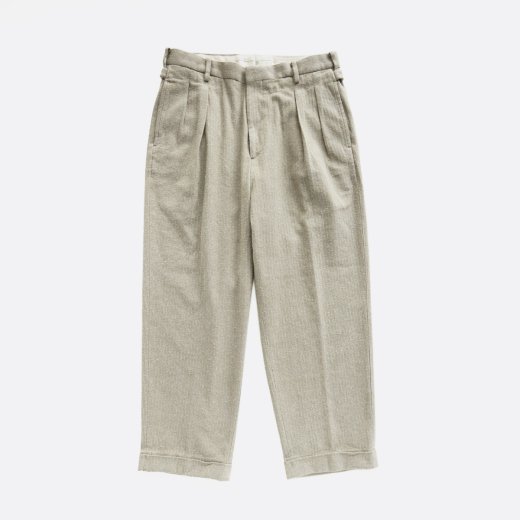 <img class='new_mark_img1' src='https://img.shop-pro.jp/img/new/icons1.gif' style='border:none;display:inline;margin:0px;padding:0px;width:auto;' />HERRINGBONE TROUSERS  