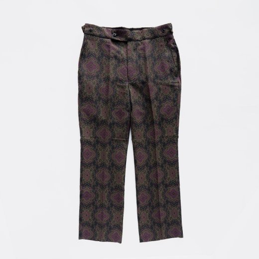 <img class='new_mark_img1' src='https://img.shop-pro.jp/img/new/icons1.gif' style='border:none;display:inline;margin:0px;padding:0px;width:auto;' />SIDE TAB TROUSER - C/PE ARABESQUE JQ.