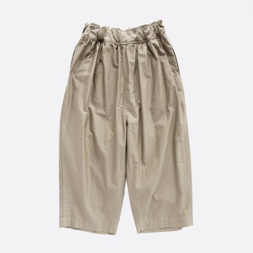 <img class='new_mark_img1' src='https://img.shop-pro.jp/img/new/icons1.gif' style='border:none;display:inline;margin:0px;padding:0px;width:auto;' />COTTON LIGHT MOLESKIN WIDE SARROUEL PANTS