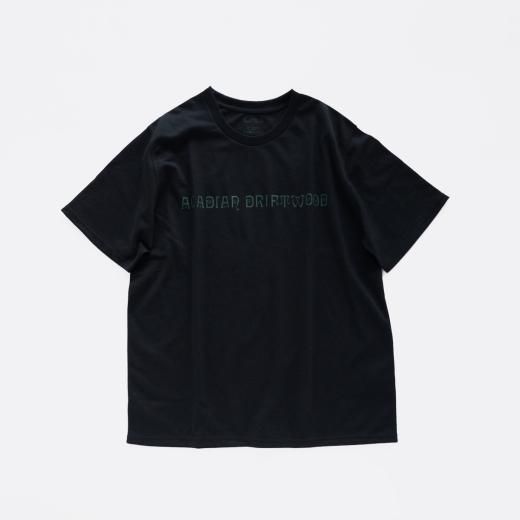 <img class='new_mark_img1' src='https://img.shop-pro.jp/img/new/icons1.gif' style='border:none;display:inline;margin:0px;padding:0px;width:auto;' />S/S CREW NECK TEE - ACADIAN DRIFTWOOD