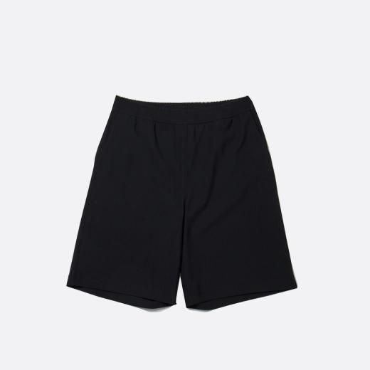 <img class='new_mark_img1' src='https://img.shop-pro.jp/img/new/icons1.gif' style='border:none;display:inline;margin:0px;padding:0px;width:auto;' />TECH FLEX JERSEY SHORTS 