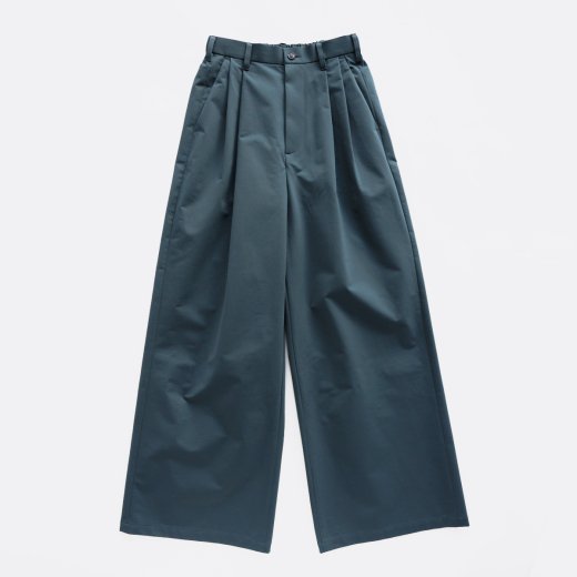 <img class='new_mark_img1' src='https://img.shop-pro.jp/img/new/icons1.gif' style='border:none;display:inline;margin:0px;padding:0px;width:auto;' />HIGH GAUGE JERSEY EASY WIDE PANTS