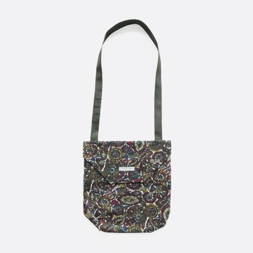 <img class='new_mark_img1' src='https://img.shop-pro.jp/img/new/icons1.gif' style='border:none;display:inline;margin:0px;padding:0px;width:auto;' />SHOULDER POUCH - COTTON BATIK