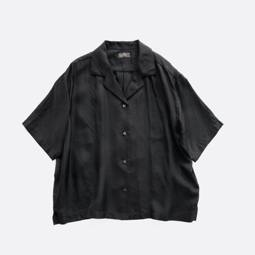 <img class='new_mark_img1' src='https://img.shop-pro.jp/img/new/icons1.gif' style='border:none;display:inline;margin:0px;padding:0px;width:auto;' />SILK OPEN COLLAR SHIRT