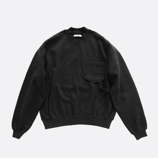 <img class='new_mark_img1' src='https://img.shop-pro.jp/img/new/icons1.gif' style='border:none;display:inline;margin:0px;padding:0px;width:auto;' />POCKET SWEAT SHIRT