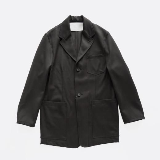 <img class='new_mark_img1' src='https://img.shop-pro.jp/img/new/icons1.gif' style='border:none;display:inline;margin:0px;padding:0px;width:auto;' />CUTAWAY FRONT LONG JACKET