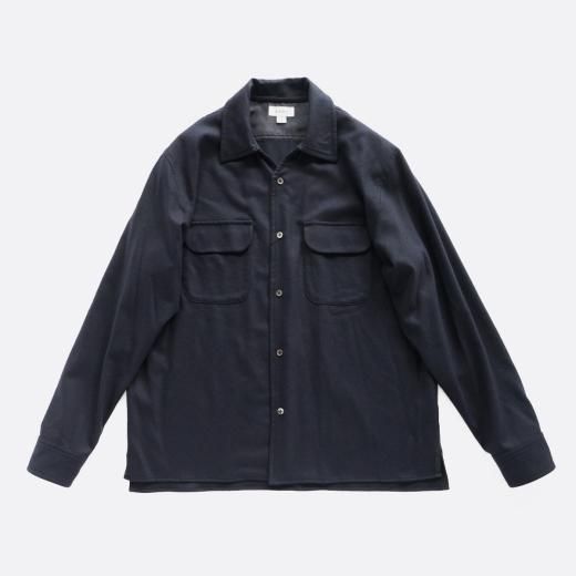 <img class='new_mark_img1' src='https://img.shop-pro.jp/img/new/icons1.gif' style='border:none;display:inline;margin:0px;padding:0px;width:auto;' />WOOL V NECK SHIRTS