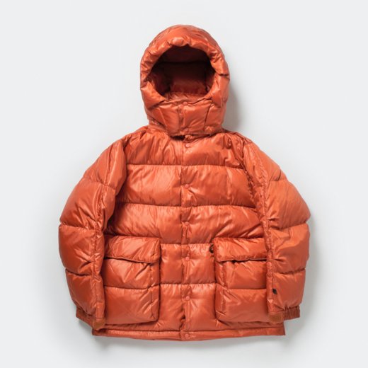 <img class='new_mark_img1' src='https://img.shop-pro.jp/img/new/icons1.gif' style='border:none;display:inline;margin:0px;padding:0px;width:auto;' />TECH BACKPACKER DOWN PARKA