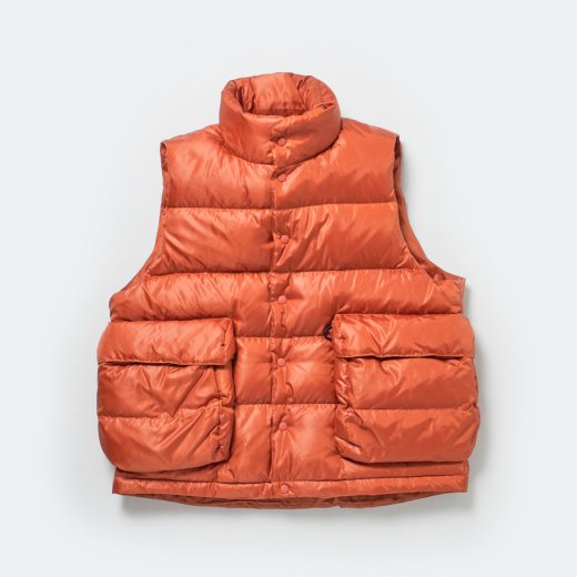 <img class='new_mark_img1' src='https://img.shop-pro.jp/img/new/icons1.gif' style='border:none;display:inline;margin:0px;padding:0px;width:auto;' />TECH BACKPACKER DOWN VEST