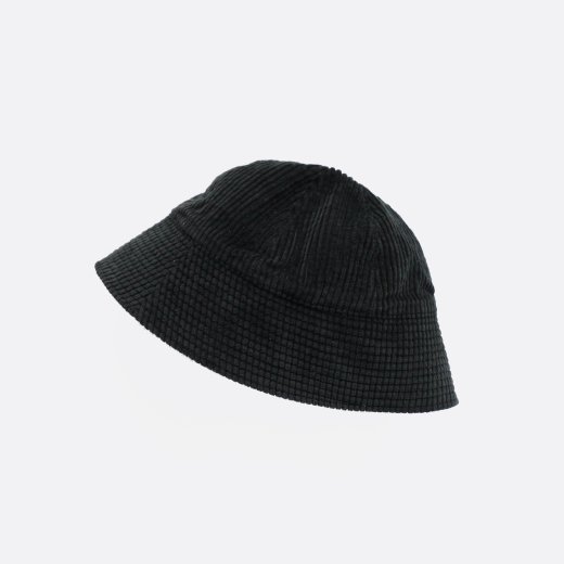 <img class='new_mark_img1' src='https://img.shop-pro.jp/img/new/icons1.gif' style='border:none;display:inline;margin:0px;padding:0px;width:auto;' />BOTANICAL DYED SAILOR HAT