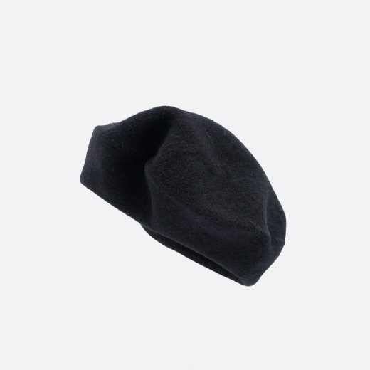 <img class='new_mark_img1' src='https://img.shop-pro.jp/img/new/icons1.gif' style='border:none;display:inline;margin:0px;padding:0px;width:auto;' />WOOL CASHMERE BASQUE BERET