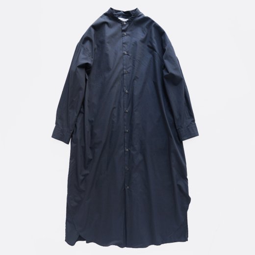 <img class='new_mark_img1' src='https://img.shop-pro.jp/img/new/icons1.gif' style='border:none;display:inline;margin:0px;padding:0px;width:auto;' />BROAD BAND COLLAR OVERSIZED SHIRT DRESS