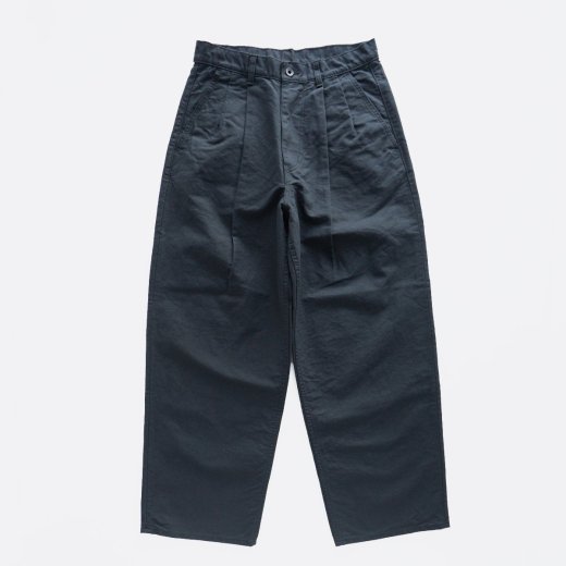 <img class='new_mark_img1' src='https://img.shop-pro.jp/img/new/icons1.gif' style='border:none;display:inline;margin:0px;padding:0px;width:auto;' />WASHI DUCK TWO TUCK PANTS 
