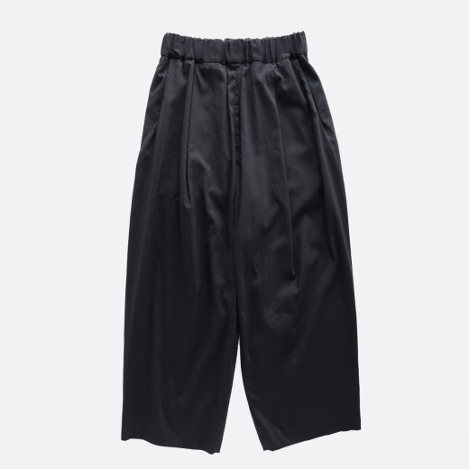 <img class='new_mark_img1' src='https://img.shop-pro.jp/img/new/icons1.gif' style='border:none;display:inline;margin:0px;padding:0px;width:auto;' />HIGH TWISTED POLYESTER&LINEN SUMMER PLAIN WEAVE PANTS