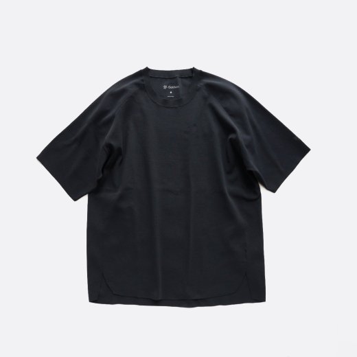 <img class='new_mark_img1' src='https://img.shop-pro.jp/img/new/icons1.gif' style='border:none;display:inline;margin:0px;padding:0px;width:auto;' />SMOOTH DRY KNIT T-SHIRT