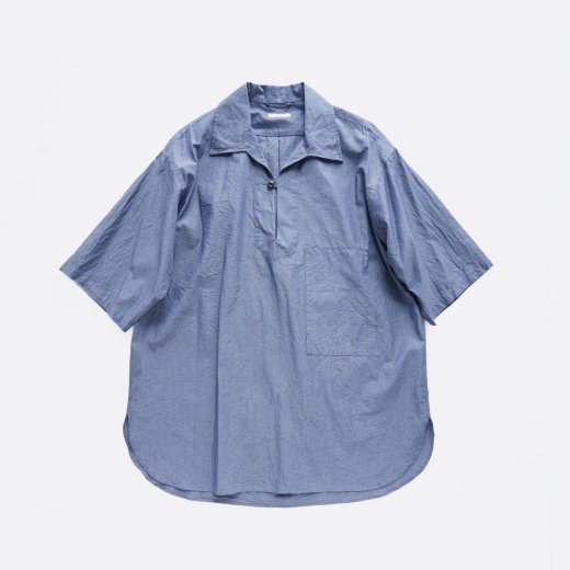 <img class='new_mark_img1' src='https://img.shop-pro.jp/img/new/icons1.gif' style='border:none;display:inline;margin:0px;padding:0px;width:auto;' />WASHED CHAMBRAY POPLIN SKIPPER SHIRT
