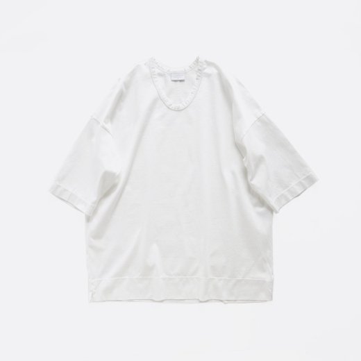 <img class='new_mark_img1' src='https://img.shop-pro.jp/img/new/icons1.gif' style='border:none;display:inline;margin:0px;padding:0px;width:auto;' />COTTON HIGH GAUGE JERSEY STITCH OVERSIZE CUTSEWN