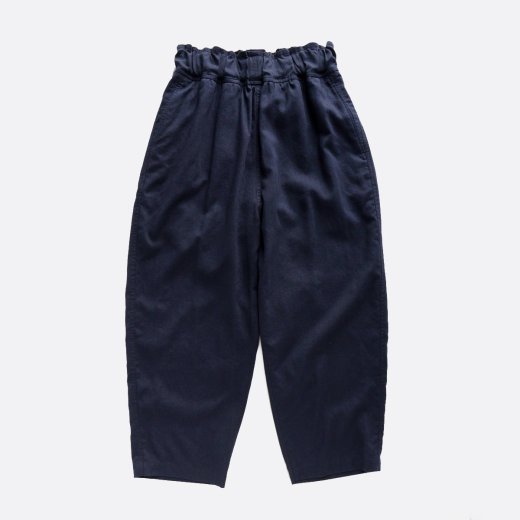 <img class='new_mark_img1' src='https://img.shop-pro.jp/img/new/icons1.gif' style='border:none;display:inline;margin:0px;padding:0px;width:auto;' />POLYESTER&LINEN SLUB YARN LAWN CLOTH TAPERED PANTS