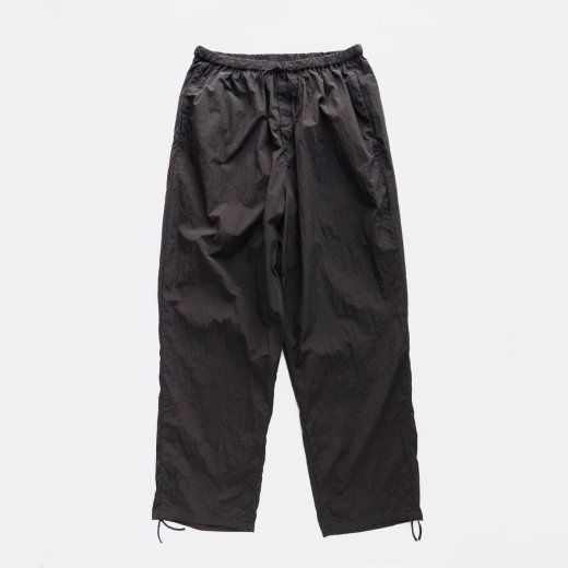 <img class='new_mark_img1' src='https://img.shop-pro.jp/img/new/icons1.gif' style='border:none;display:inline;margin:0px;padding:0px;width:auto;' />HAND DYED NYLON OVER PANTS