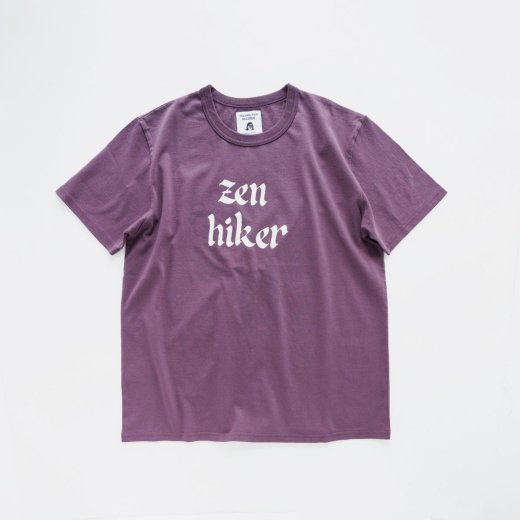 <img class='new_mark_img1' src='https://img.shop-pro.jp/img/new/icons1.gif' style='border:none;display:inline;margin:0px;padding:0px;width:auto;' />ZEN HIKER SS TEE by FERNAND WANG-TEA designed by Jerry UKAI