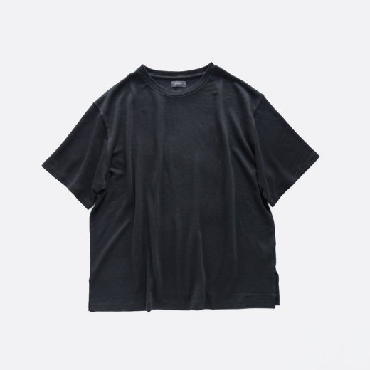 <img class='new_mark_img1' src='https://img.shop-pro.jp/img/new/icons1.gif' style='border:none;display:inline;margin:0px;padding:0px;width:auto;' />LINEN COTTON HALF SLEEVE CUT&SEWN