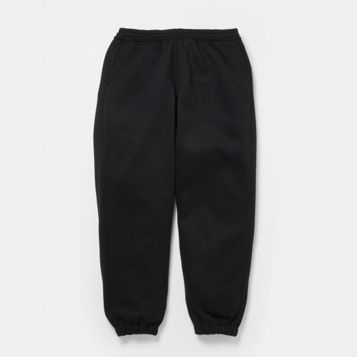 <img class='new_mark_img1' src='https://img.shop-pro.jp/img/new/icons1.gif' style='border:none;display:inline;margin:0px;padding:0px;width:auto;' />TECH SWEAT PANTS