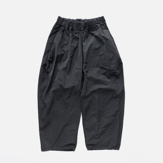 <img class='new_mark_img1' src='https://img.shop-pro.jp/img/new/icons1.gif' style='border:none;display:inline;margin:0px;padding:0px;width:auto;' />SHAPE MEMORY POLYESTER WEATHER CLOTH MOMOYAMA PANTS