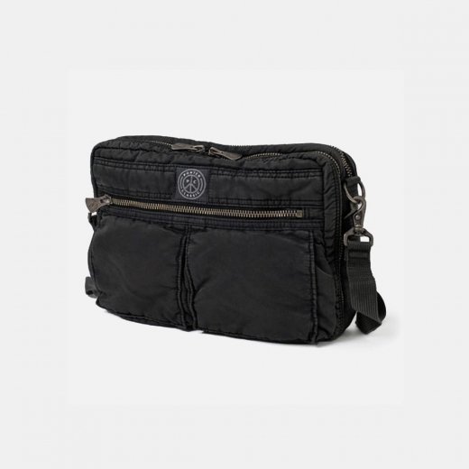<img class='new_mark_img1' src='https://img.shop-pro.jp/img/new/icons1.gif' style='border:none;display:inline;margin:0px;padding:0px;width:auto;' />SUPER NYLON SHOULDER BAG M