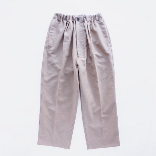 <img class='new_mark_img1' src='https://img.shop-pro.jp/img/new/icons1.gif' style='border:none;display:inline;margin:0px;padding:0px;width:auto;' />DRAPING ELASTIC INTUCK WIDE TROUSERS