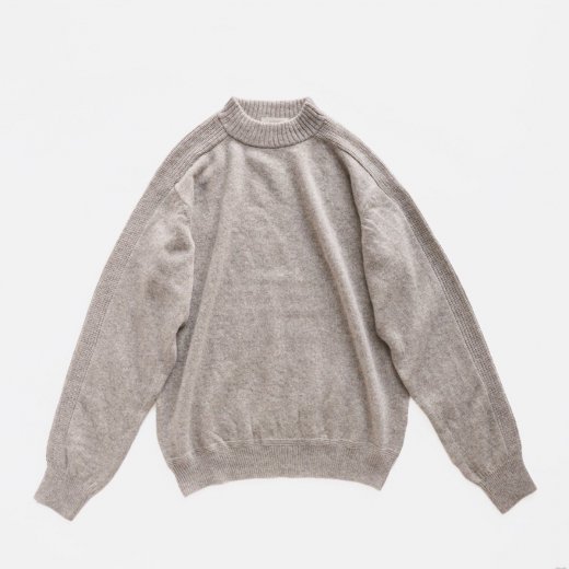 <img class='new_mark_img1' src='https://img.shop-pro.jp/img/new/icons1.gif' style='border:none;display:inline;margin:0px;padding:0px;width:auto;' />ALL-YAK CREWNECK 