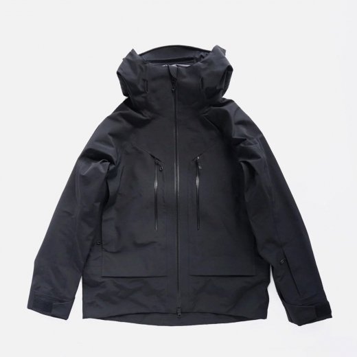 <img class='new_mark_img1' src='https://img.shop-pro.jp/img/new/icons1.gif' style='border:none;display:inline;margin:0px;padding:0px;width:auto;' />GORE-TEX THREE LAYER JACKET