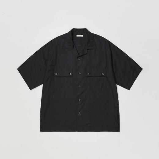 <img class='new_mark_img1' src='https://img.shop-pro.jp/img/new/icons1.gif' style='border:none;display:inline;margin:0px;padding:0px;width:auto;' />SILKY SOFT TWILL O/C SHIRT
