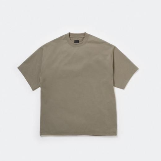 <img class='new_mark_img1' src='https://img.shop-pro.jp/img/new/icons1.gif' style='border:none;display:inline;margin:0px;padding:0px;width:auto;' />TECH DRAWSTRING S/S TEE