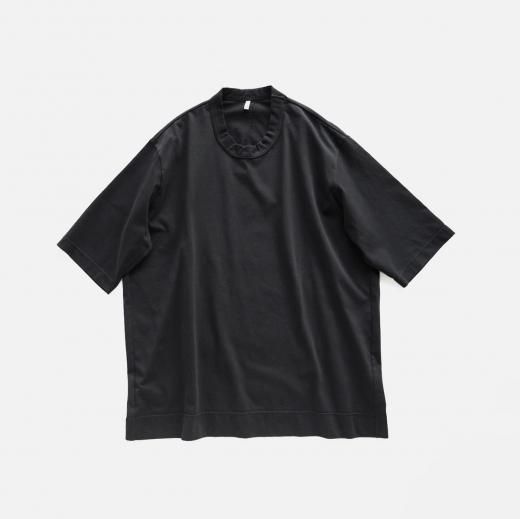 <img class='new_mark_img1' src='https://img.shop-pro.jp/img/new/icons1.gif' style='border:none;display:inline;margin:0px;padding:0px;width:auto;' />HIGH TWISTED COTTON JERSEY STITCH CUT&SEWN