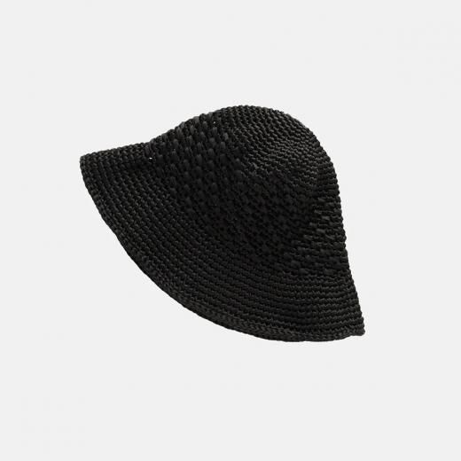 <img class='new_mark_img1' src='https://img.shop-pro.jp/img/new/icons1.gif' style='border:none;display:inline;margin:0px;padding:0px;width:auto;' />POLY HAND KNIT BUCKET HAT
