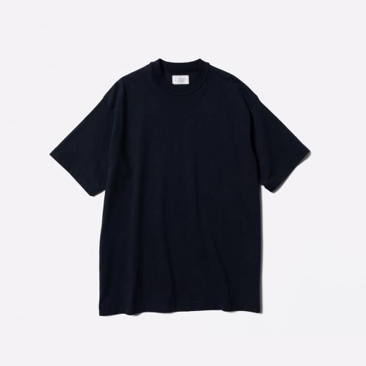 <img class='new_mark_img1' src='https://img.shop-pro.jp/img/new/icons1.gif' style='border:none;display:inline;margin:0px;padding:0px;width:auto;' />UNLIKELY AUTHENTIC TEE S/S