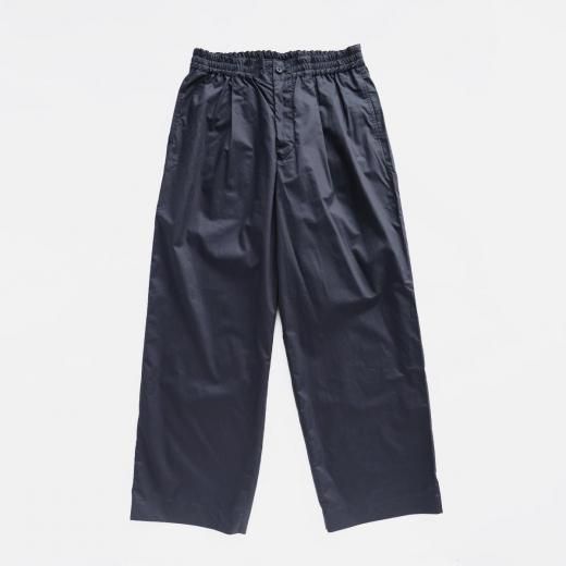 <img class='new_mark_img1' src='https://img.shop-pro.jp/img/new/icons1.gif' style='border:none;display:inline;margin:0px;padding:0px;width:auto;' />COTTON CHINTZ FINISH TWILL EASY TROUSERS