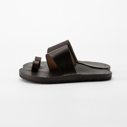 <img class='new_mark_img1' src='https://img.shop-pro.jp/img/new/icons1.gif' style='border:none;display:inline;margin:0px;padding:0px;width:auto;' />LATIGO LEATHER SANDALS  ALICE
